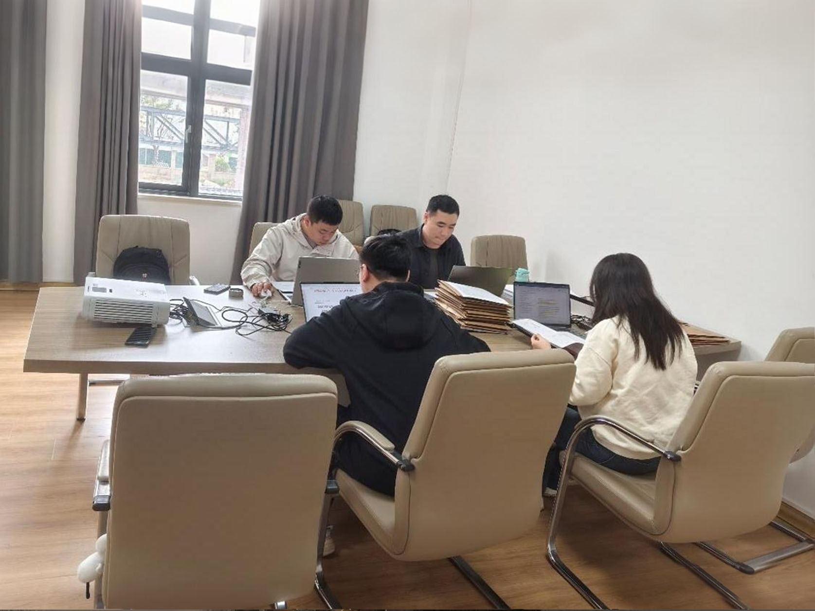 1762932817.jpg 1762932817.jpg