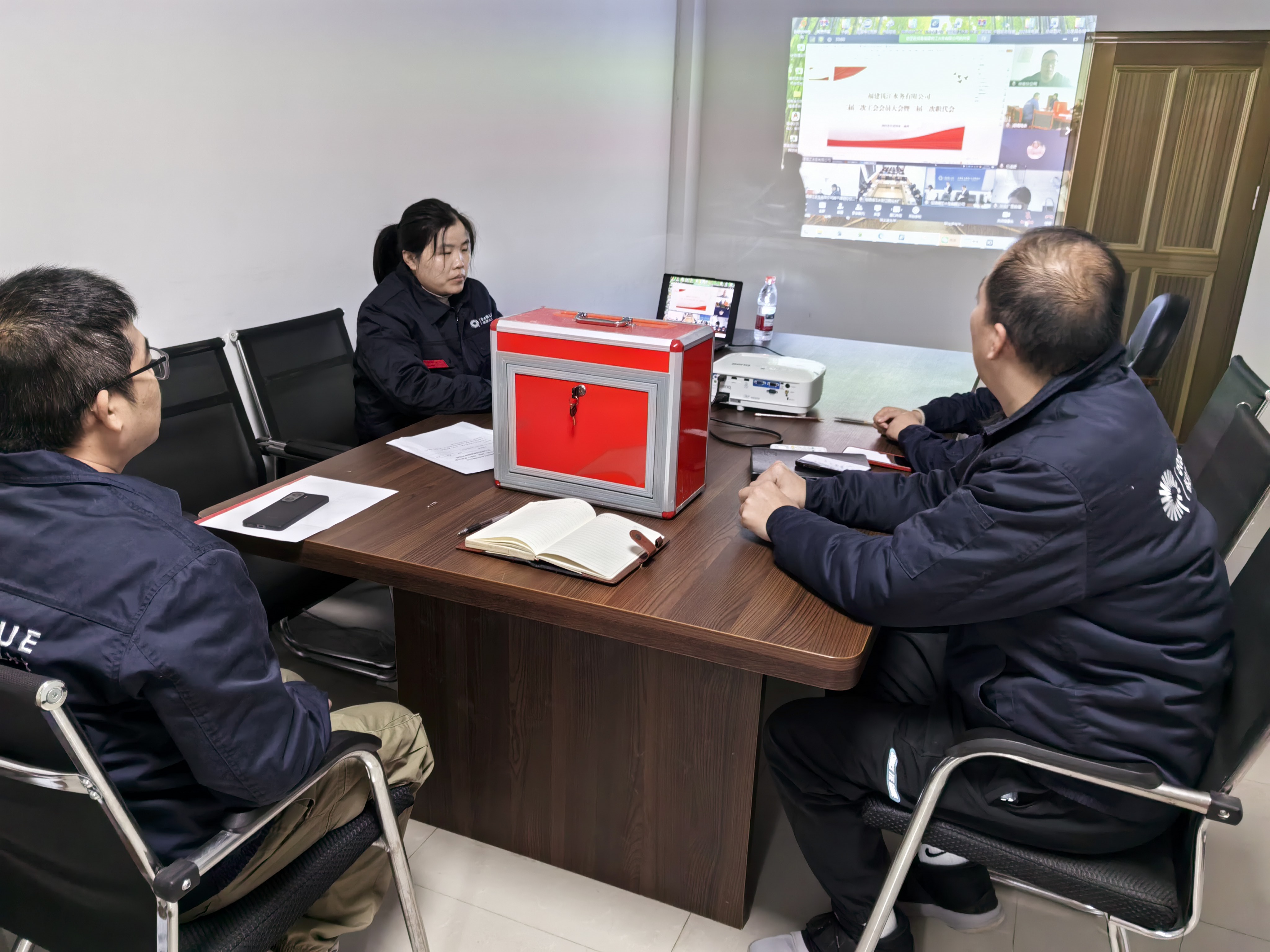 1766472782379219.jpg 1766472782379219.jpg